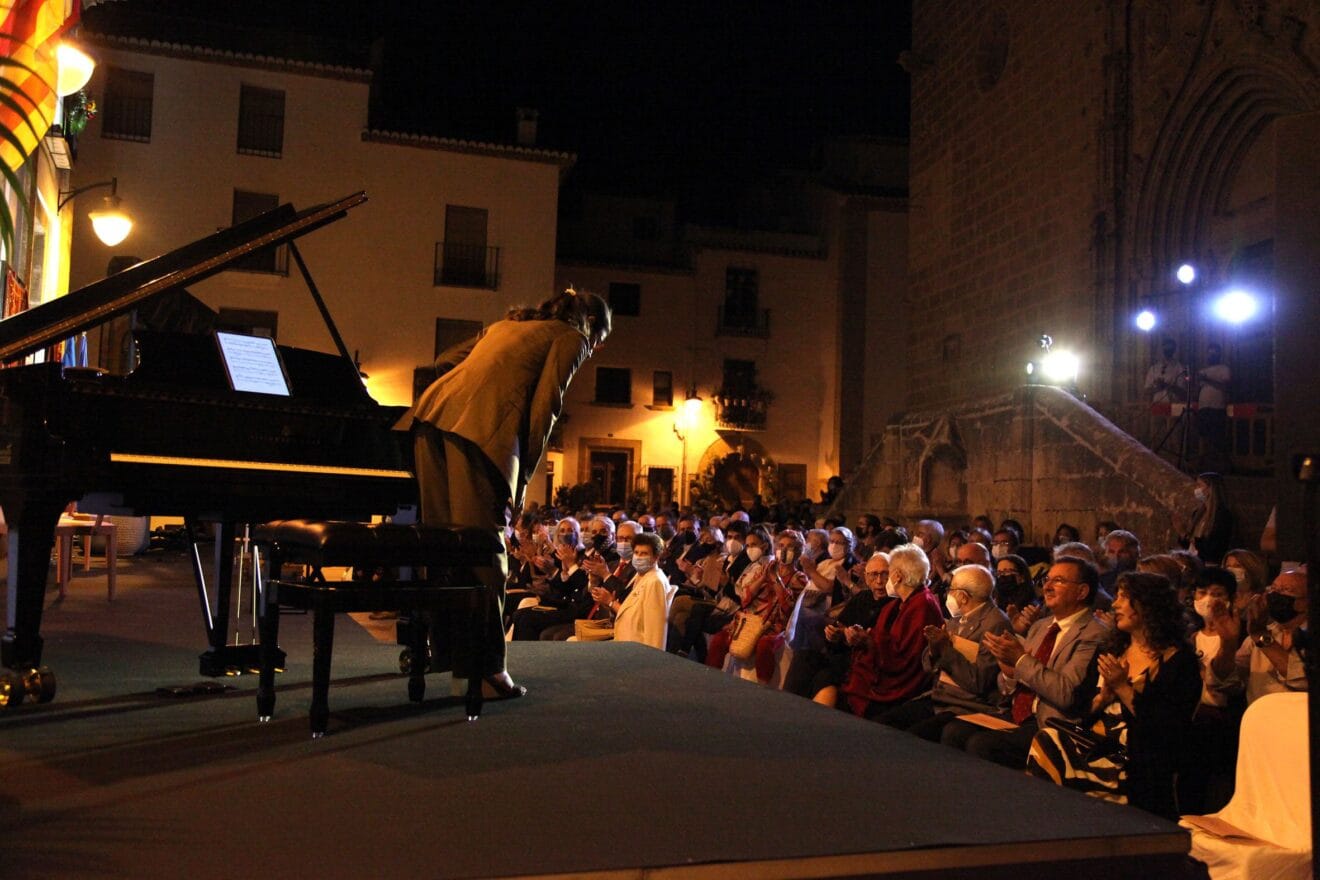 Acto institucional 9 d'octubre-Premi Vila de Xàbia a Fundación Museo Sorolla