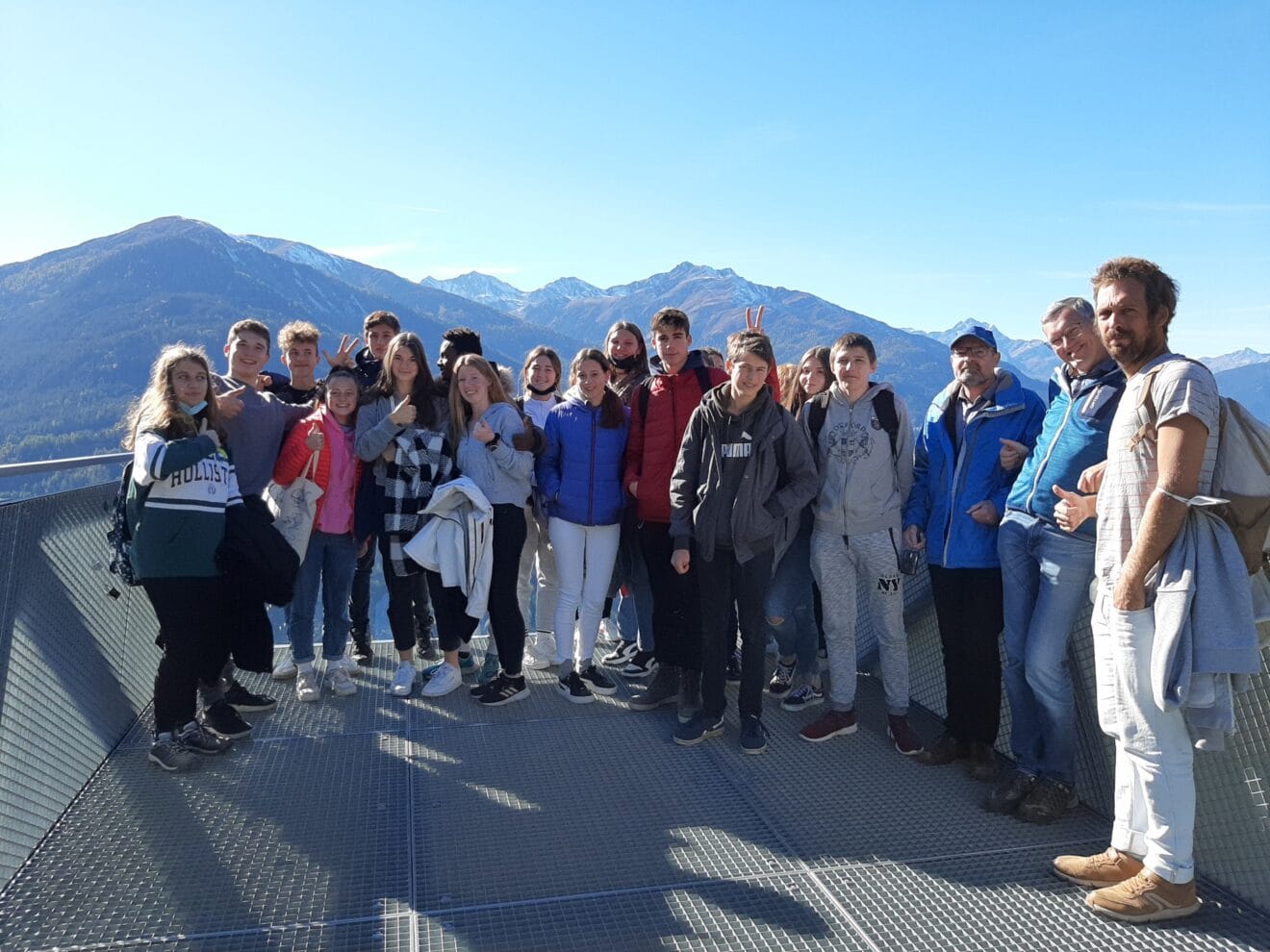Alumnos y profesores en la visita a Landeck