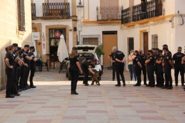 El agente canino inicia la búsqueda
