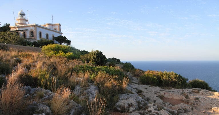 Faro Cabo San Antonio