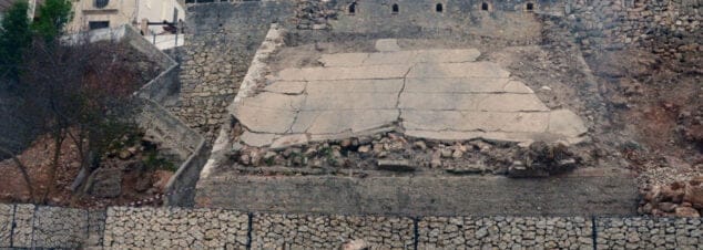 Imagen: Imagen de 2016 donde se esconde el refugio de la Guerra Civil en Xàbia