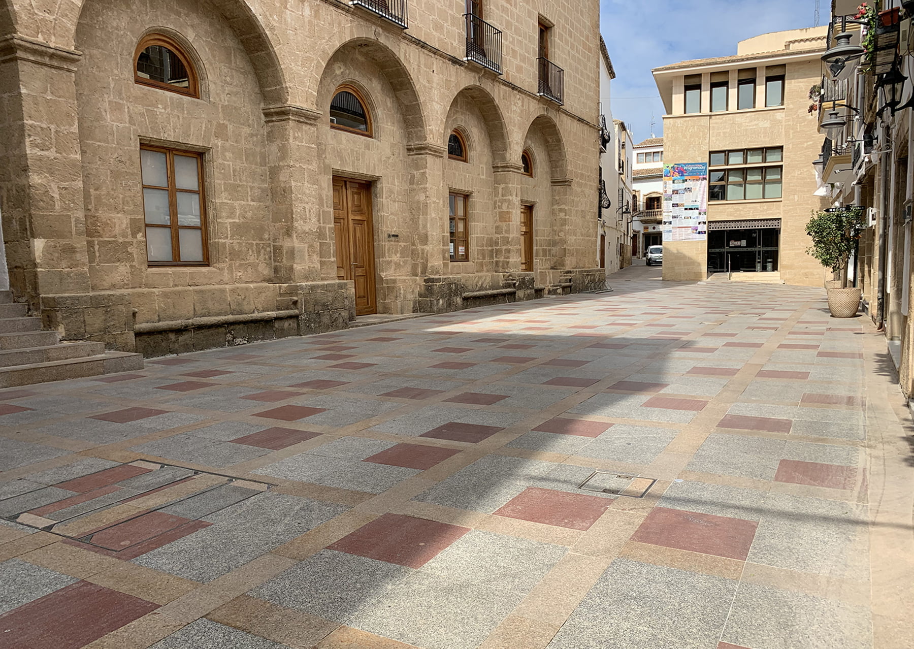 Plaça de Baix, en el centro histórico de Xàbia