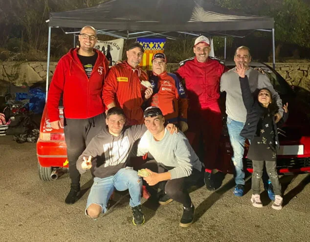 Imagen: Equipo Cadeal en el Campeonato Slalom en Finestrat