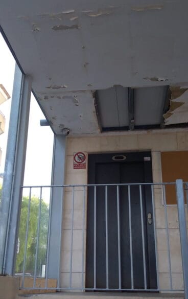 Estado interior del parking de la Plaza de la Constitución