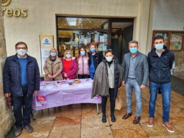 Mesa de la campaña de vacunación contra la violencia machista