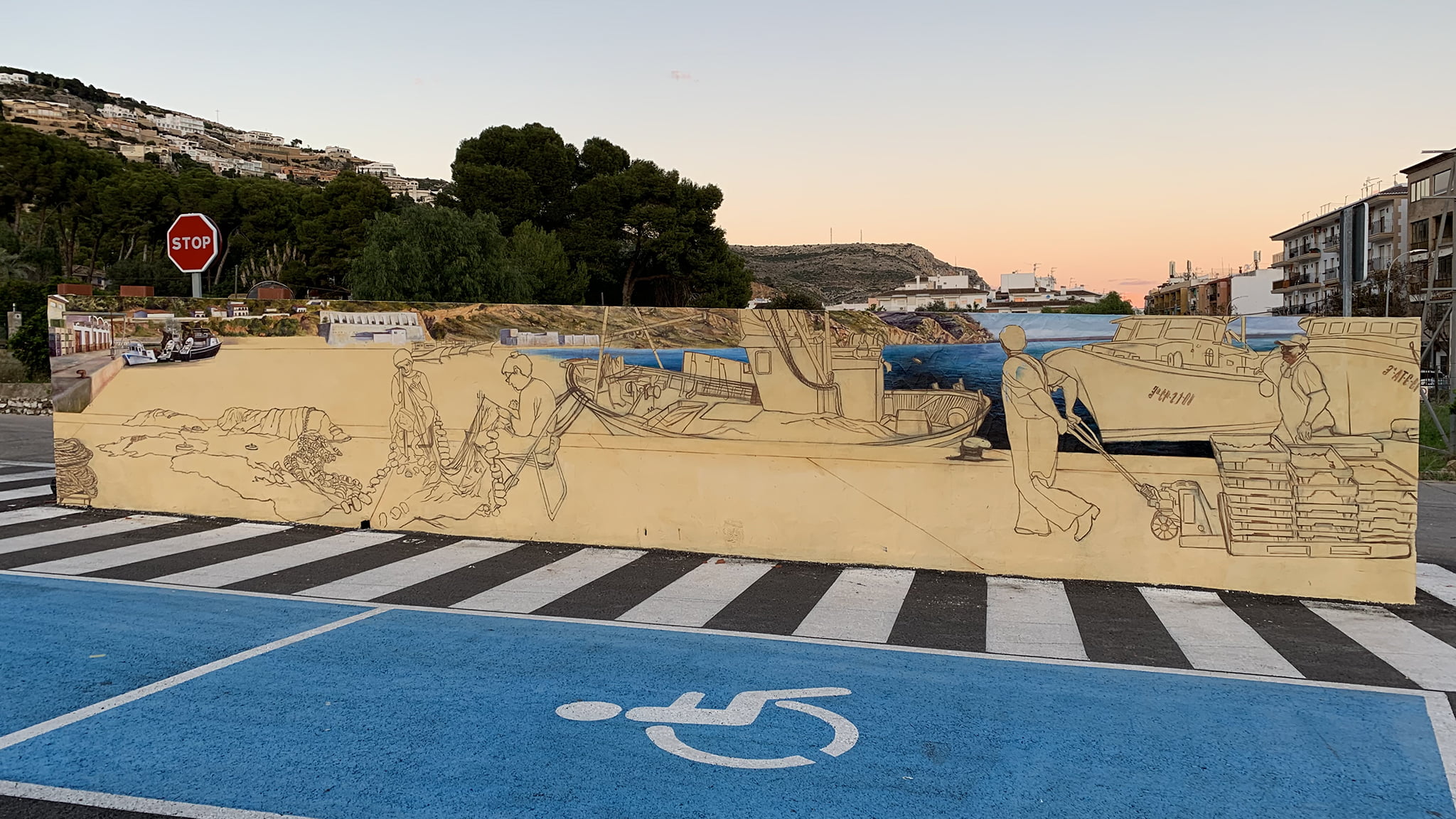 Mural de Víctor Goikoetxea ‘Homenaje al Puerto’