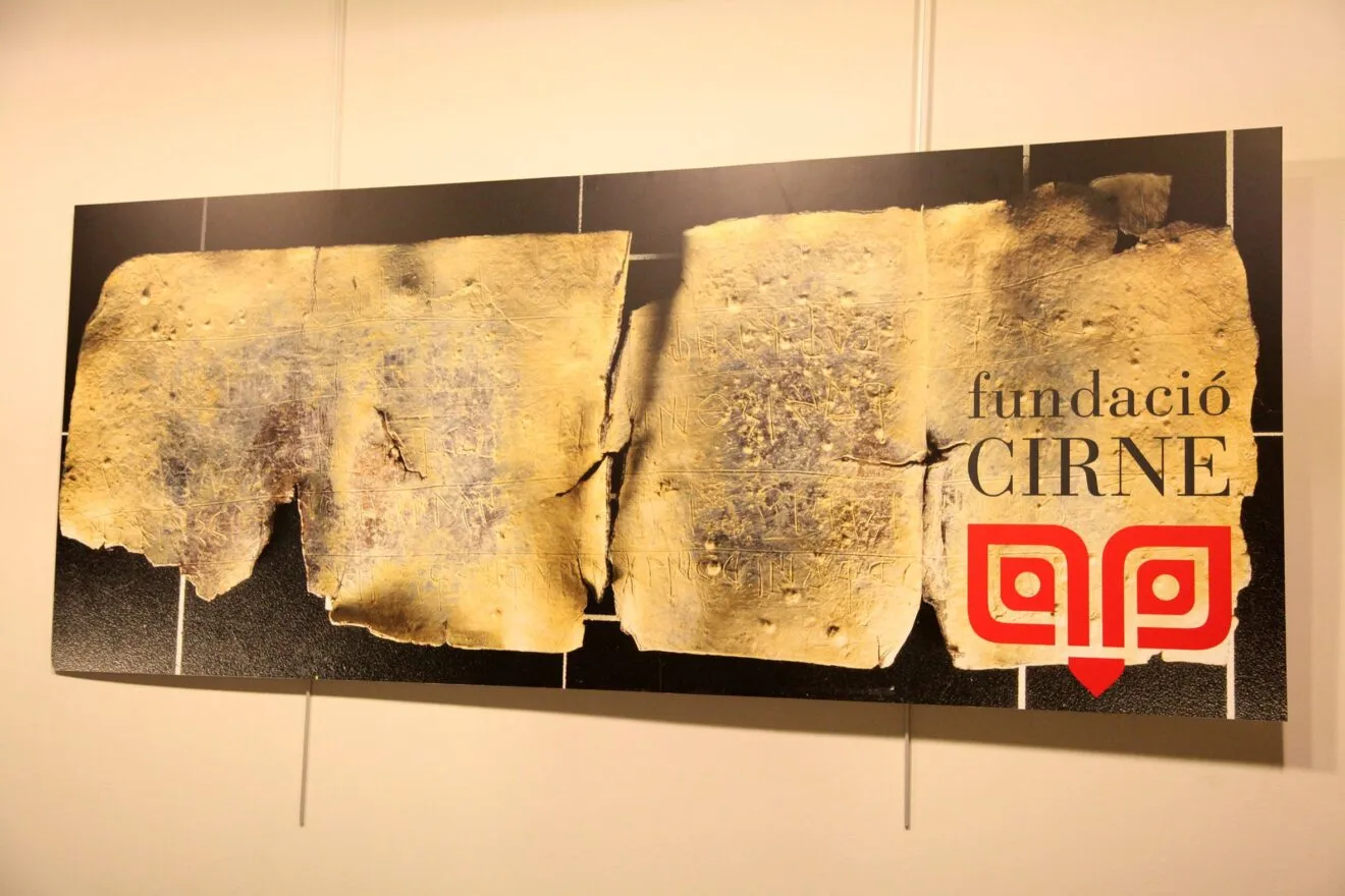 Panel con la imagen del plomo ibérico