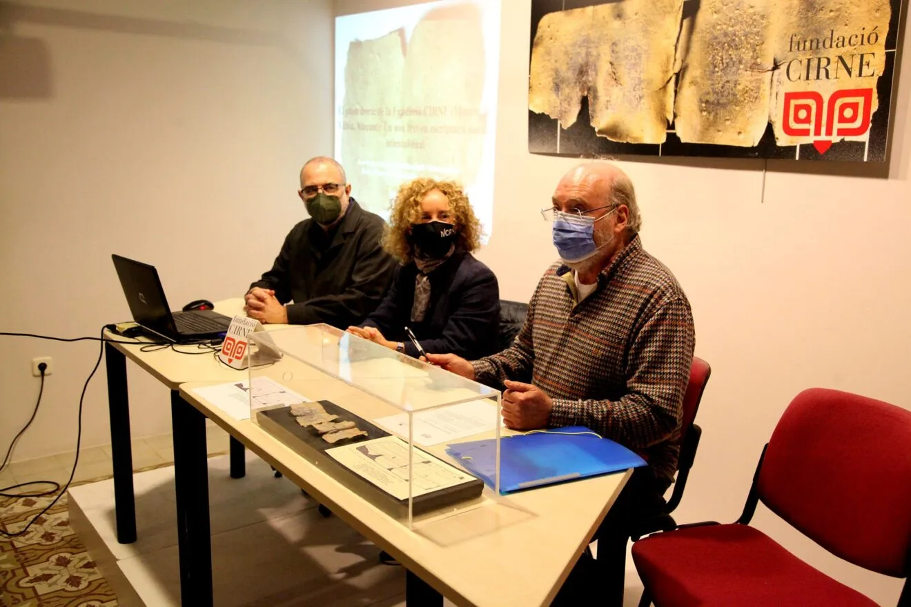 Presentación del Plom de Xàbia en la Fundació Cirne