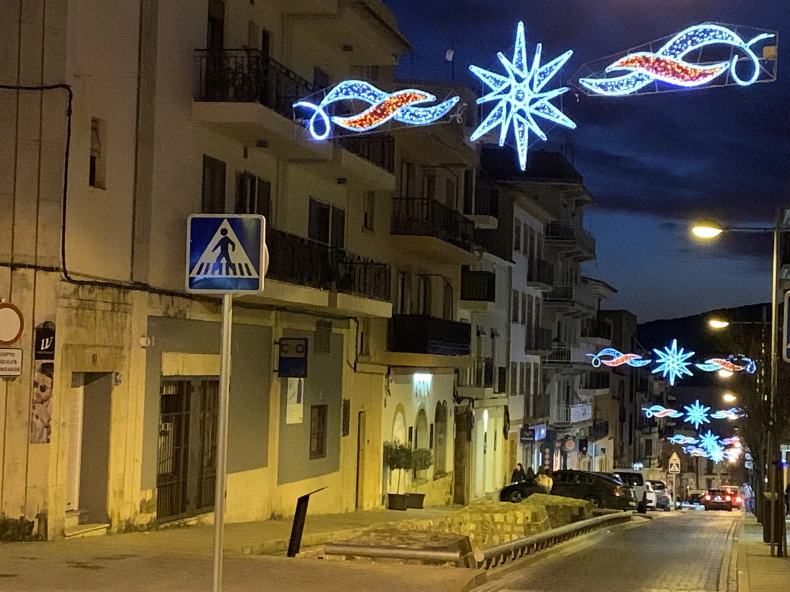 Alumbrado navideño en calle Principe de Asturias