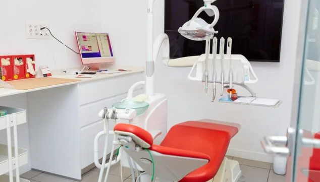 Imagen: Consulta de odontología en Dénia