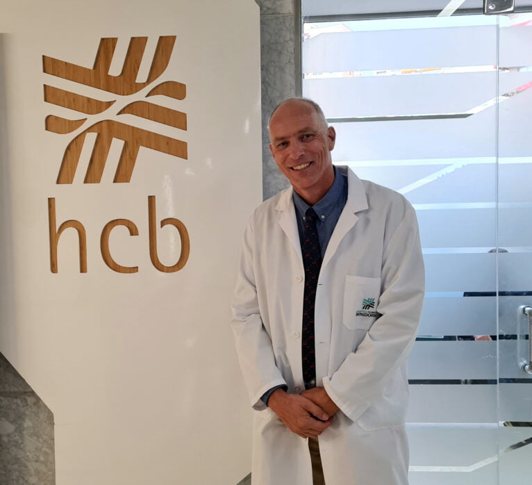 Dr. Dick Pasker - HCB Servicio de Neumología