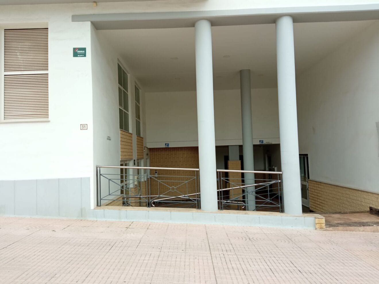 Local situado en Cristo del Mar