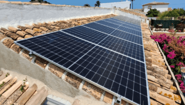 Sistema de energía solar instalado en pocos días