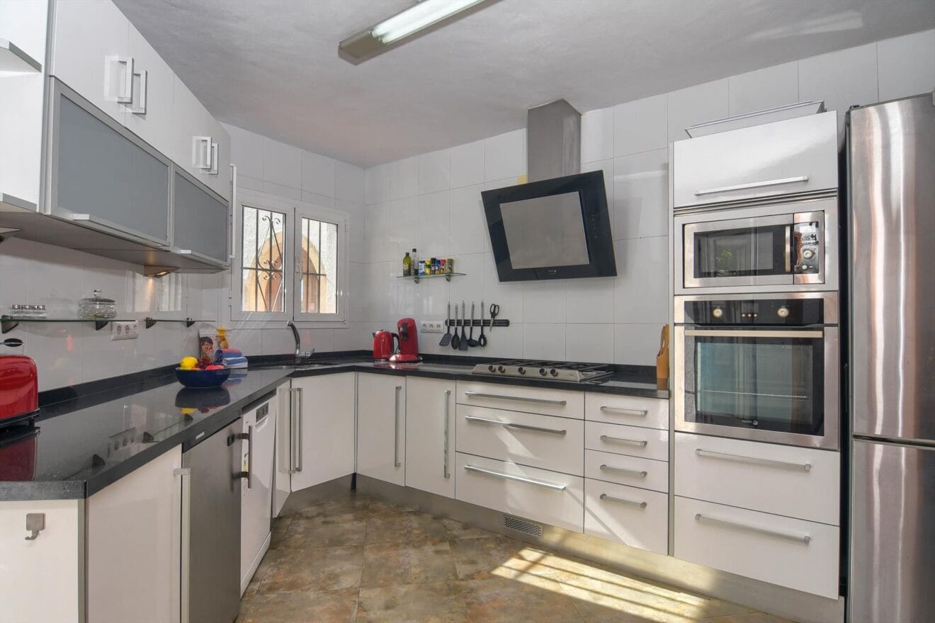 Villa con cocina totalmente equipada - Aguila Rent