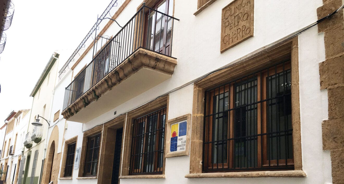 Fachada del Juzgado de Paz de Jávea