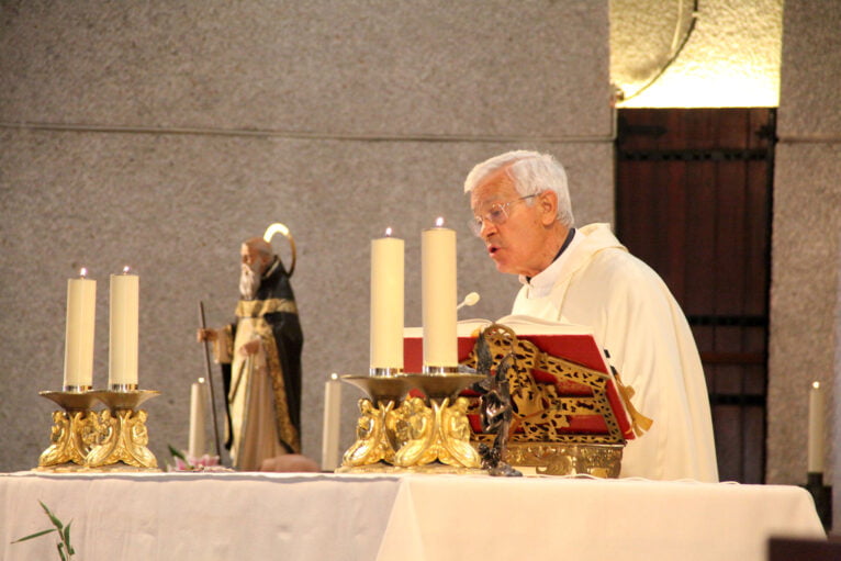 Mass in honor of Sant Antoni (2)