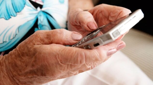 Imagen: Personas mayores y la tecnología