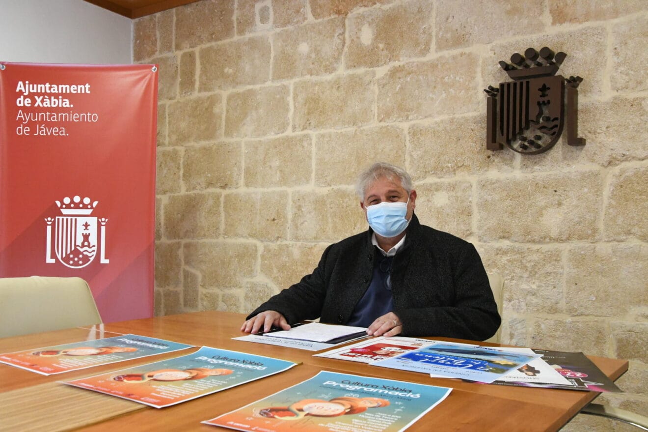 Quico Moragues presenta la programación cultural