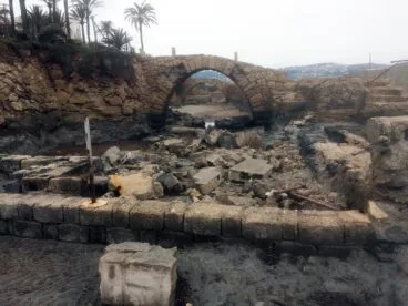 Ruinas del yacimiento romano de la Punta del Arenal