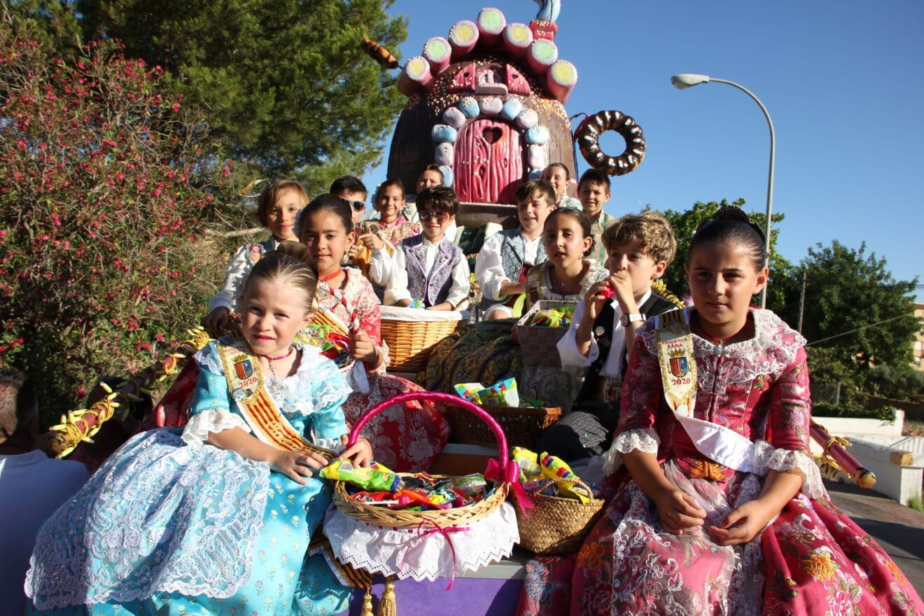 Xabierets i xabieretes en una carroza