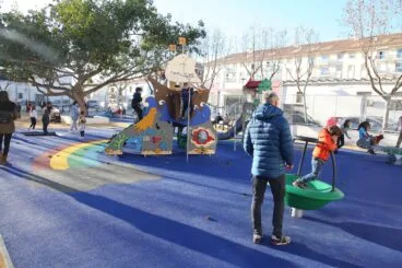 Apertura del nuevo parque infantil del Freginal (1)