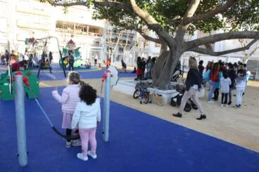 Apertura del nuevo parque infantil del Freginal (22)
