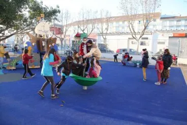 Apertura del nuevo parque infantil del Freginal (30)