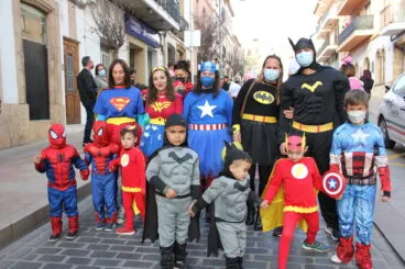 Desfile infantil de Carnaval 2022 en Xàbia (37)