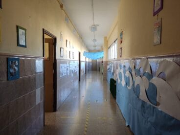 Pasillo del centro escolar