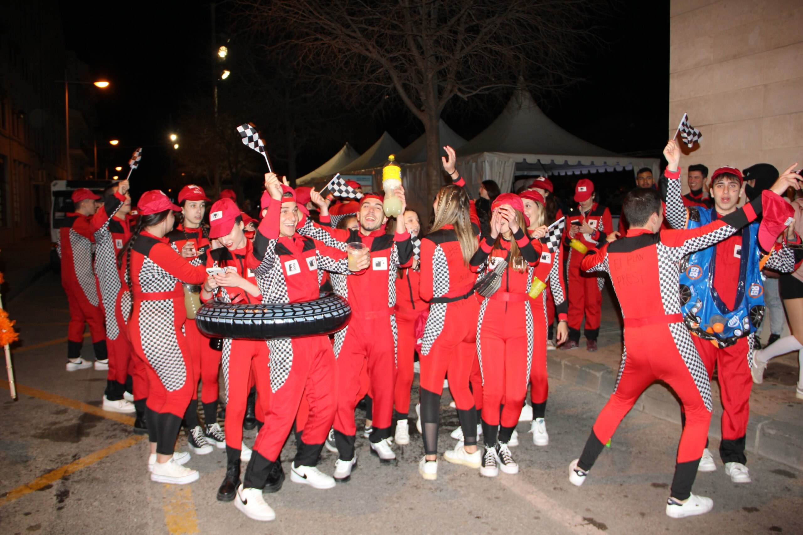 Quintos en el desfile de Carnaval Xàbia 2022