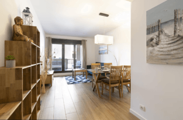 Salón-comedor del apartamento disponible con Quality Rent a Villa