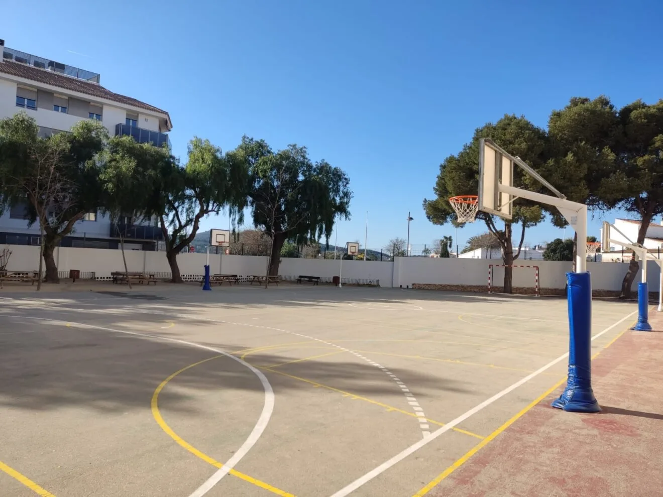 Instalaciones deportivas del CEIP Mediterrània