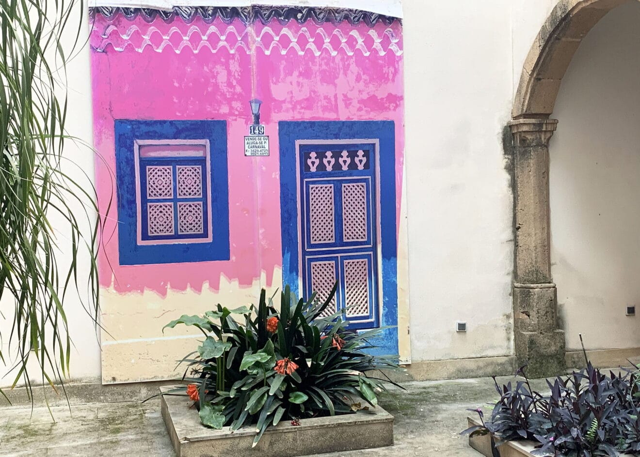 Patio interior del Centre d'Art Ca Lambert de Jávea