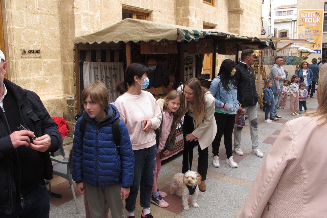 Ambiente en la Fira d'Artesania Xàbia 2022 (30)