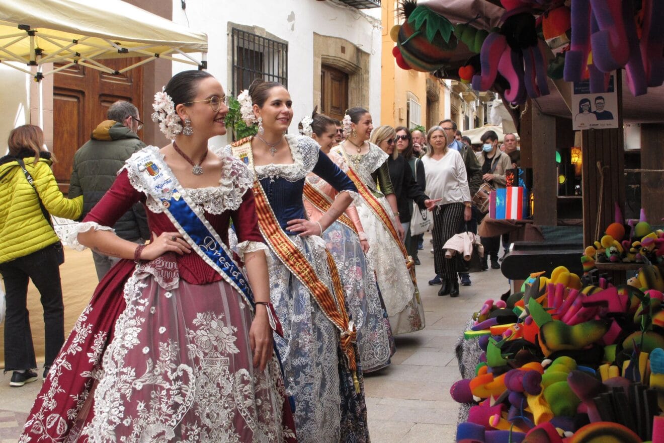 Ambiente en la Fira d'Artesania Xàbia 2022 (35)