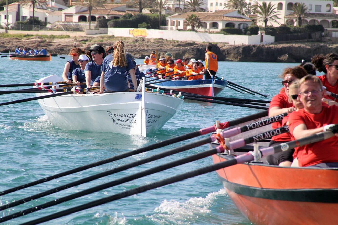 Entrega de trofeos y participantes en la I Regata de Rem de la Dona Xàbia (20)