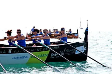 Entrega de trofeos y participantes en la I Regata de Rem de la Dona Xàbia (24)