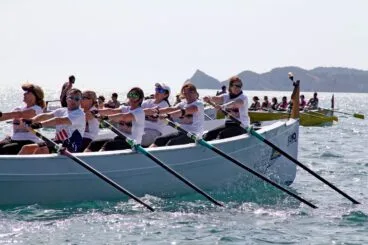 Entrega de trofeos y participantes en la I Regata de Rem de la Dona Xàbia (25)