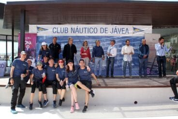 Entrega de trofeos y participantes en la I Regata de Rem de la Dona Xàbia (3)
