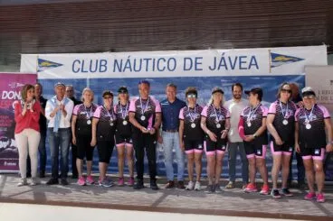 Entrega de trofeos y participantes en la I Regata de Rem de la Dona Xàbia (9)