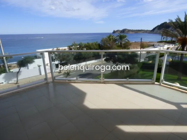 Imagen: Fantásticas vistas desde este apartamento de Jávea
