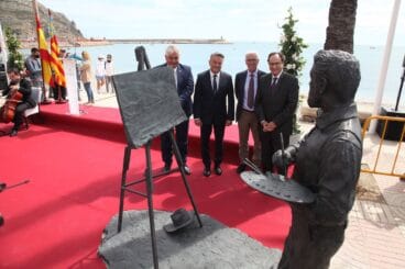 Inauguración de la escultura de Joaquín Sorolla en el paseo marítimo de Xàbia (13)