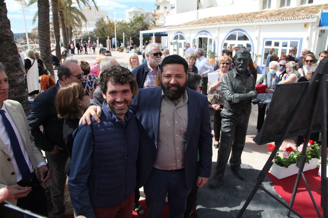 Inauguración de la escultura de Joaquín Sorolla en el paseo marítimo de Xàbia (18)
