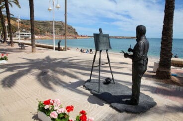 Inauguración de la escultura de Joaquín Sorolla en el paseo marítimo de Xàbia