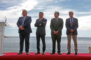 Inauguración de la escultura de Joaquín Sorolla en el paseo marítimo de Xàbia (3)