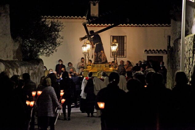 Imagen: Procesión de Jesús Nazareno