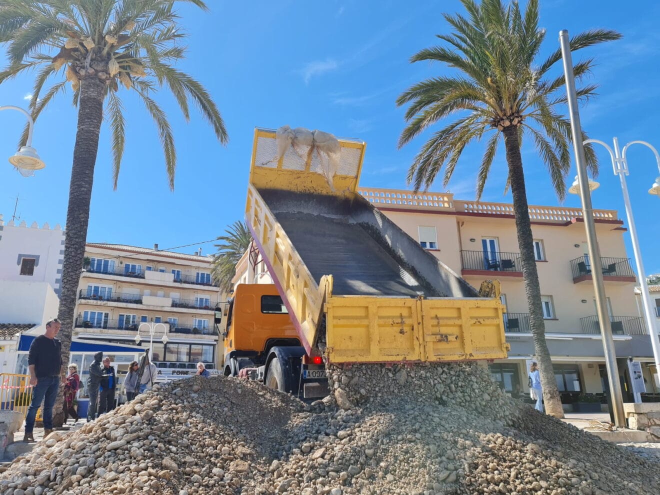 Trabajos de regeneración del litoral