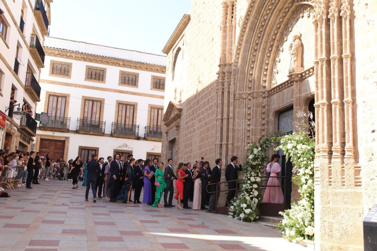 Boda de la influencer Marta Lozano y Lorenzo Remohi en Xàbia