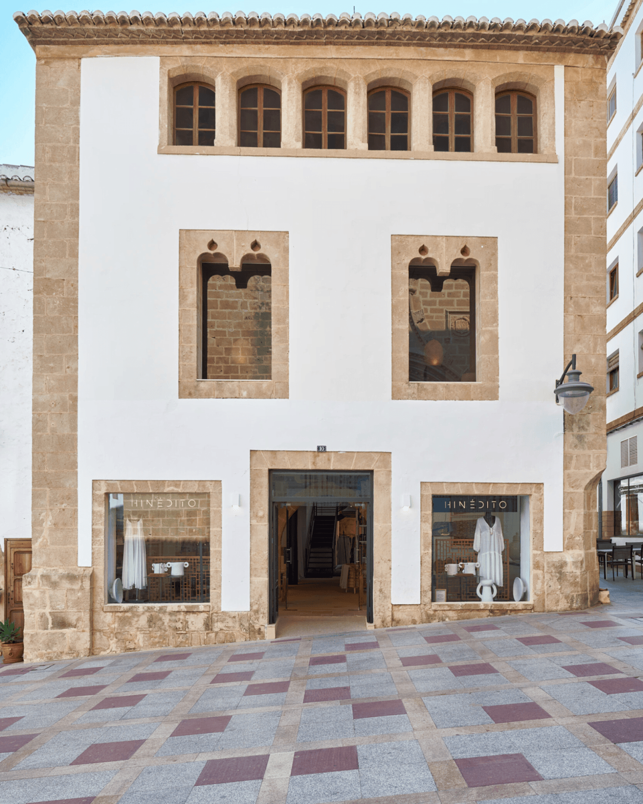 Hinédito concept store