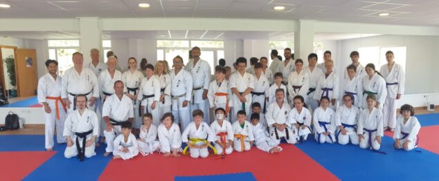 Imagen: Karatecas del Club Washinkai de Jávea